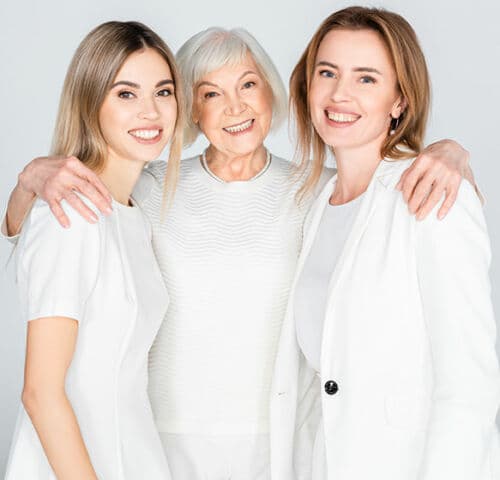 Frauen sind besonders von der Pensionslücke betroffen, aufgrund von Care-Arbeit und Teilzeitjobs.