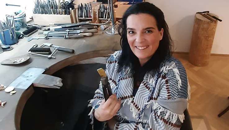 Zukunftsvorsorge mit physischem Gold: Investieren für stabile Vermögenssicherung.