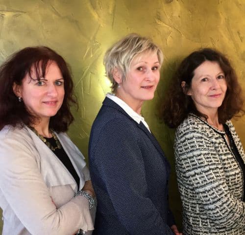 Partner Bank fördert Frauen in Führung und bietet Müttern flexible Arbeitszeiten.